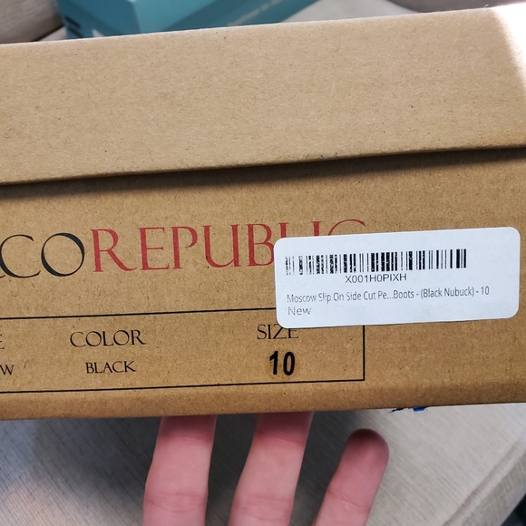 Open toe booties - Picture 4 of 4